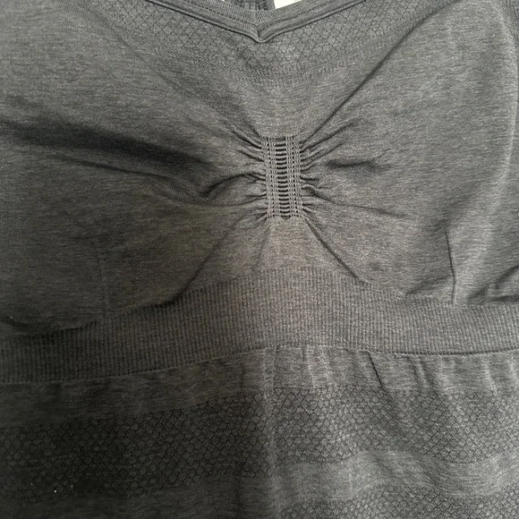 Lululemon Adjustable Tank Top Black/Dark Gray Size 8 - Picture 2 of 8